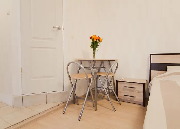 In The Centre * Odessa